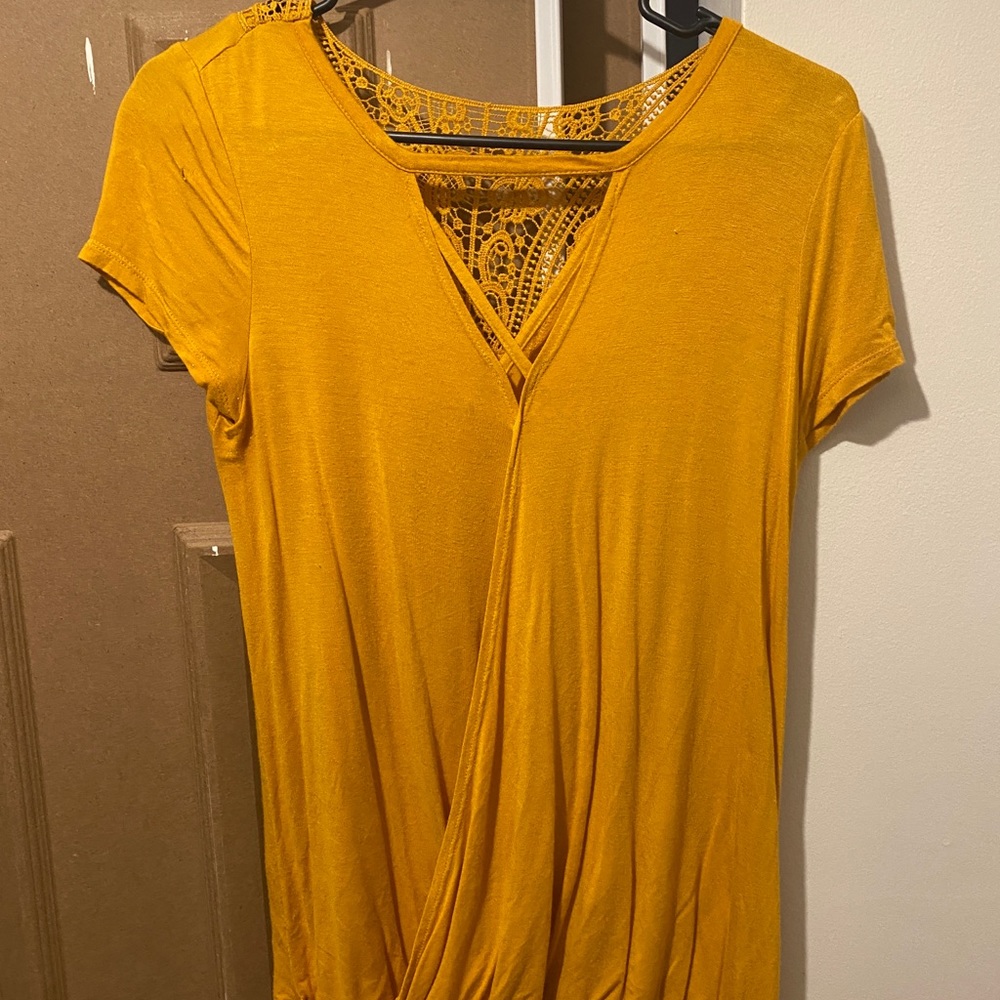 yellow top